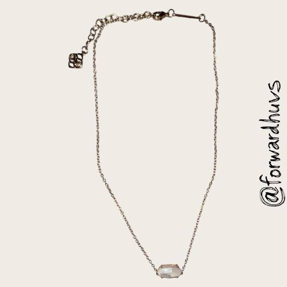 Kendra Scott Ever Necklace – Rose Gold - Believed to Be Mother-of-Pearl - Picture 5 of 11